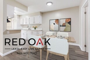 615 Erie St, Unit 211 in Pomona, CA - Building Photo