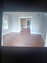 2101 SW 13th St in Oklahoma City, OK - Building Photo