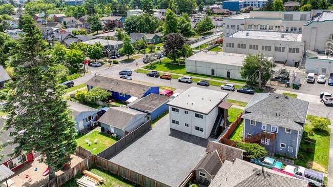810 Irving St, Unit 810 Irving in Bellingham, WA - Foto de edificio - Building Photo
