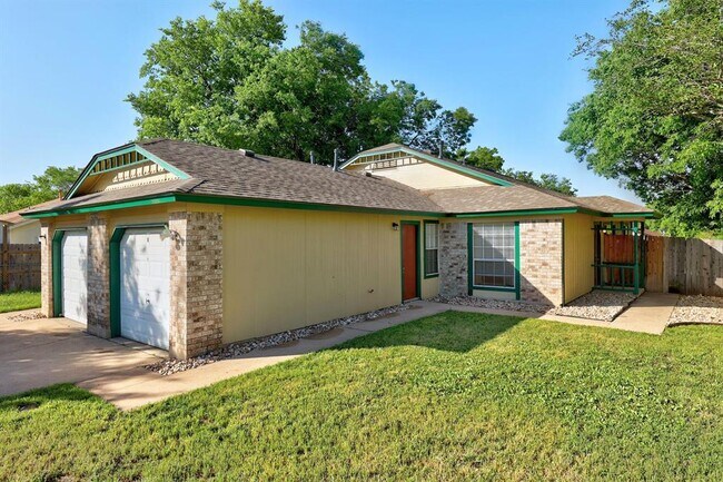 12302 Dellrey Dr in Austin, TX - Building Photo - Building Photo