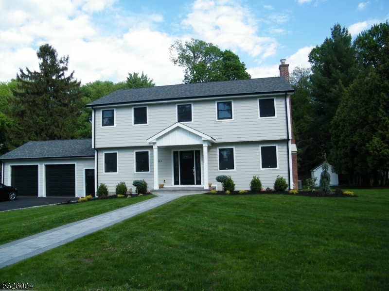 264 Park Ave in Caldwell, NJ - Building Photo