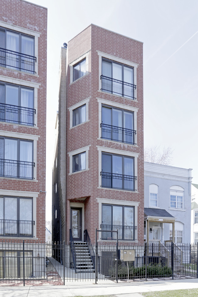 6446 S Dorchester Ave in Chicago, IL - Building Photo - Building Photo