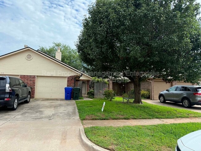 property at 4101 Heritage Pl Dr