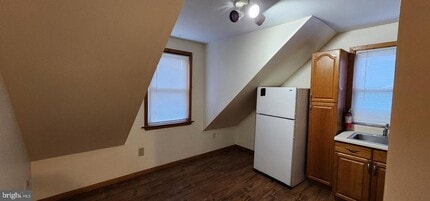 209 E Montgomery Ave in Hatboro, PA - Building Photo - Building Photo