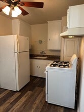208 Bryan St in Weatherford, TX - Building Photo - Building Photo