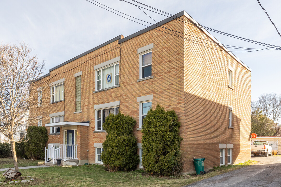 745 De L'église St in Ottawa, ON - Building Photo