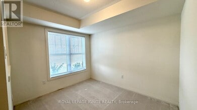 1555 Green Rd in Bowmanville, ON - Building Photo - Building Photo