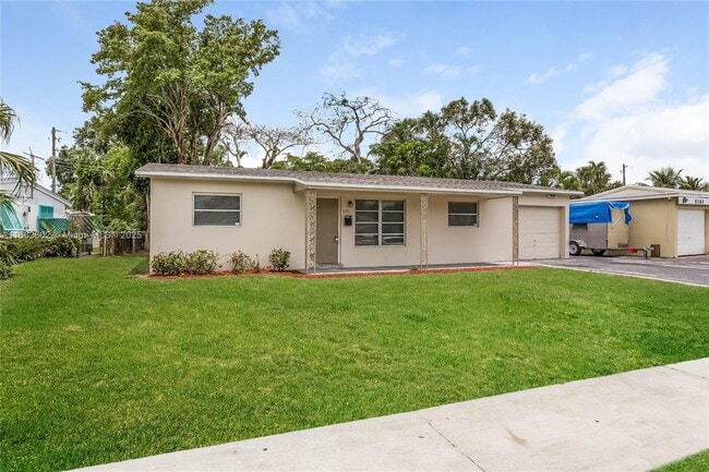 property at 5171 SW 6th St