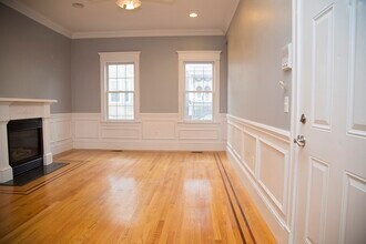 25 Vinton St in Boston, MA - Building Photo - Building Photo
