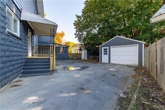 190 East Ave in Watertown, NY - Building Photo - Building Photo