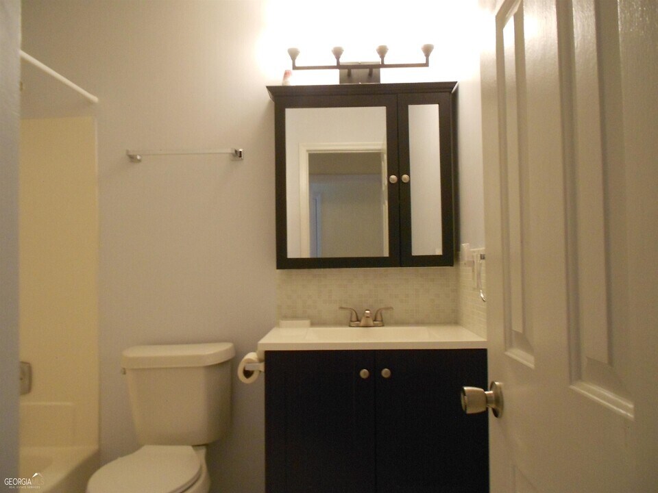 1651 Massachusetts Ave SW in Marietta, GA - Building Photo