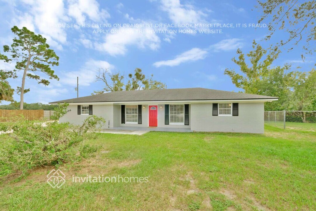 6196 Raintree Rd in Jacksonville, FL - Building Photo