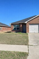 6208 Temora Loop in Killeen, TX - Building Photo