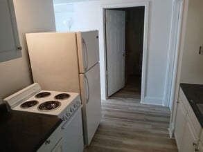 303 W Lawrence St in Mishawaka, IN - Building Photo - Building Photo