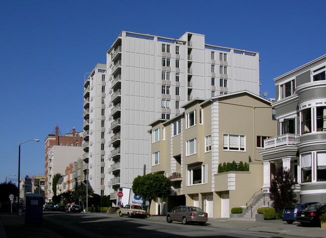 2200 Pacific Ave in San Francisco, CA - Building Photo - Building Photo