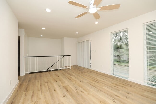 property at 1115 Augusta Dr