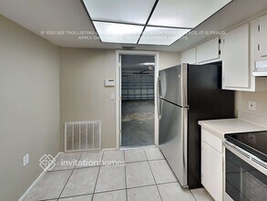 888 E Timberland Trail in Altamonte Springs, FL - Building Photo - Building Photo