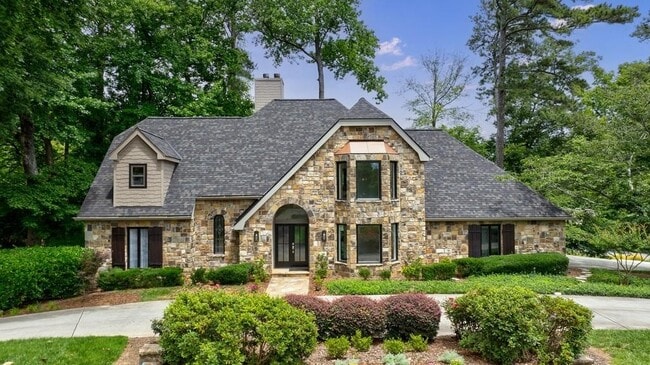 property at 459 Atlanta Country Club Dr