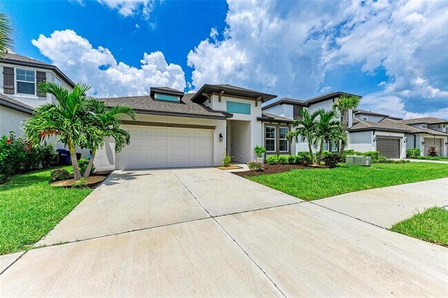 3603 Quiet Dr in Lakewood Ranch, FL - Foto de edificio - Building Photo