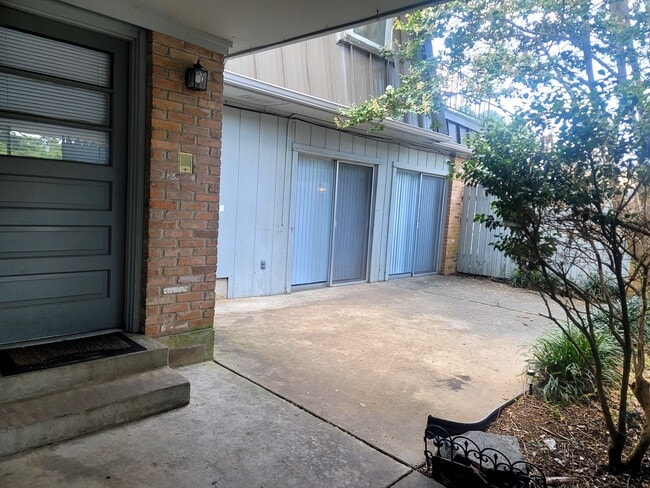 2820 N Fourth St in Longview, TX - Building Photo - Building Photo