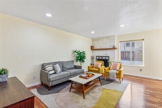 5145 S Emporia Way in Greenwood Village, CO - Building Photo - Building Photo