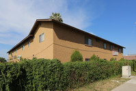 Southcrest West Senior Apartments in San Diego, CA - Building Photo - Building Photo