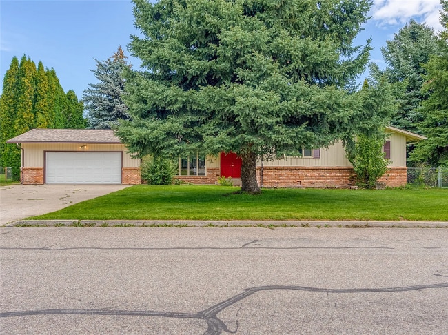 125 Sherry Ln in Kalispell, MT - Building Photo - Building Photo