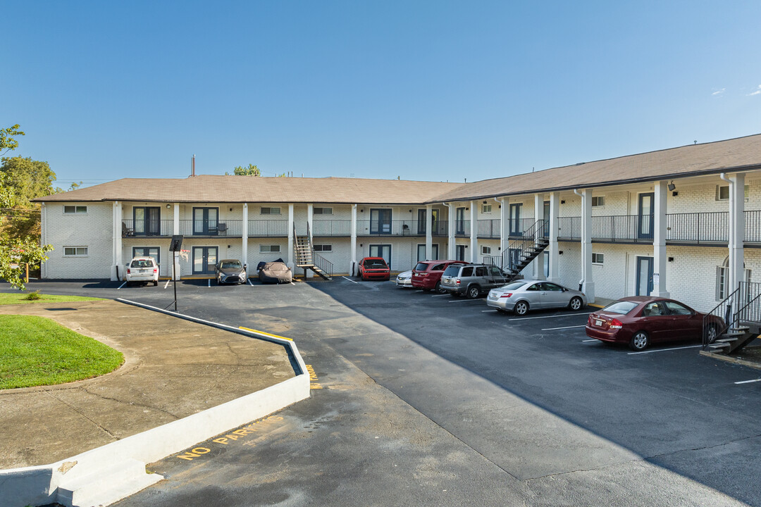 Grace Point in East Point, GA - Foto de edificio