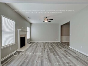 1046 Shadow Glen Dr in Fairburn, GA - Building Photo - Building Photo