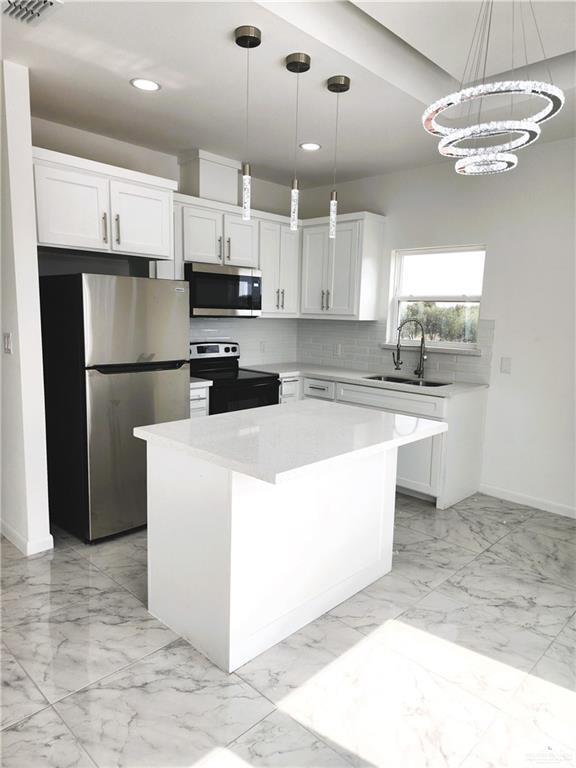 3502 S Dominique Dr in Pharr, TX - Building Photo - Building Photo