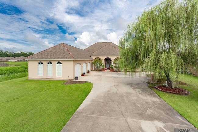 property at 4710 Little Hope Dr