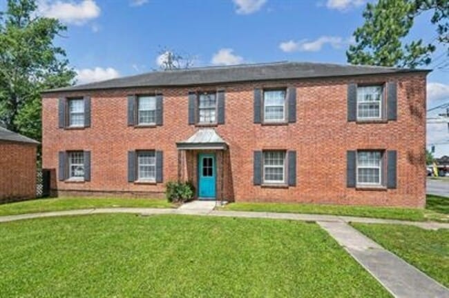 property at 4236 Perkins Rd