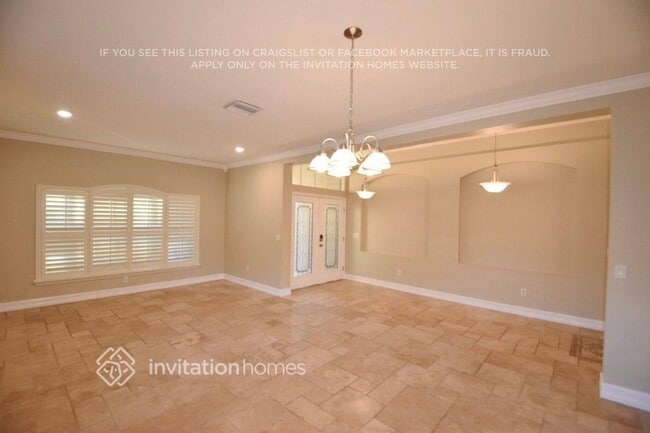 1410 Emerald Hill Way, Unit 06-104 in Valrico, FL - Building Photo - Building Photo