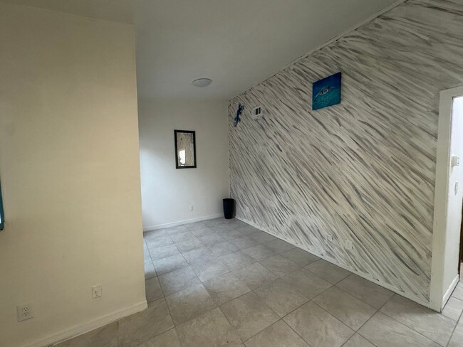 4314 SW 69th Terrace in Gainesville, FL - Building Photo - Building Photo