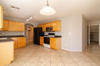 1751 E Del Rio St in Gilbert, AZ - Building Photo - Building Photo