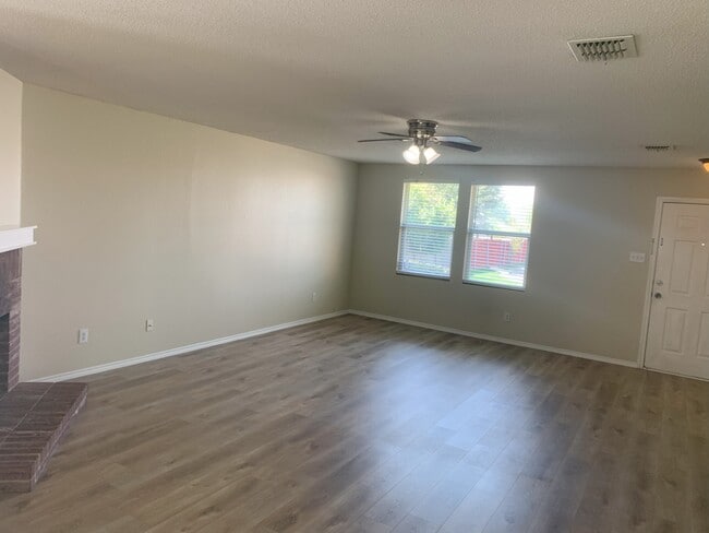 714 Kinston Ct in Wylie, TX - Building Photo - Building Photo
