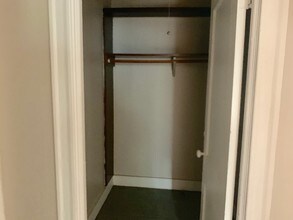 949 N Hoyne Ave-Unit -953-2 in Chicago, IL - Building Photo - Building Photo