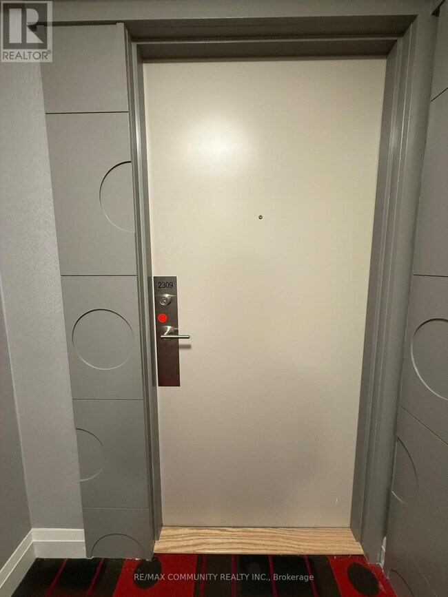 20 Meadowglen Pl in Toronto, ON - Building Photo - Building Photo