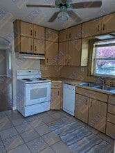 160 W 2nd N in Green River, WY - Building Photo - Building Photo
