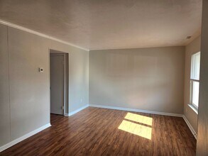 5602 Banbury Ct in Virginia Beach, VA - Building Photo - Building Photo