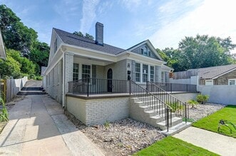 2307 Blossom St in Columbia, SC - Building Photo - Building Photo