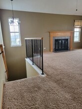 2492 Dickens Dr in Aurora, IL - Building Photo - Building Photo