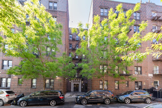 9416 34th Rd in Flushing, NY - Building Photo - Building Photo