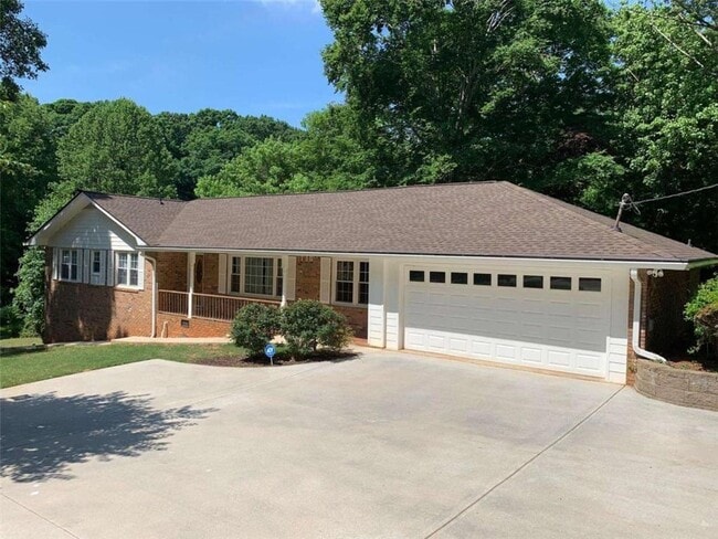 property at 2761 Cocklebur Rd