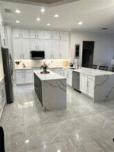6431 Chatham View Ct in Windermere, FL - Foto de edificio - Building Photo