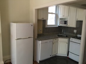 45 Pinckney St, Unit 3 in Boston, MA - Foto de edificio - Building Photo