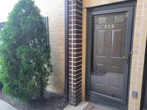 518 Bedford Ave in Bellmore, NY - Building Photo - Building Photo