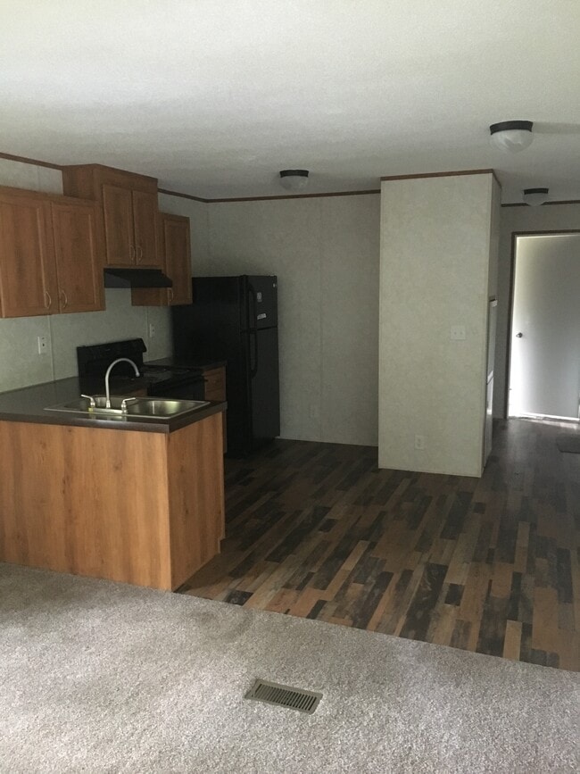 property at 23241 US-441