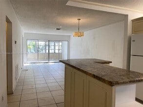 2832 Fillmore St in Hollywood, FL - Building Photo - Building Photo