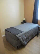 702 Hughlett Ave in Cocoa, FL - Building Photo - Building Photo